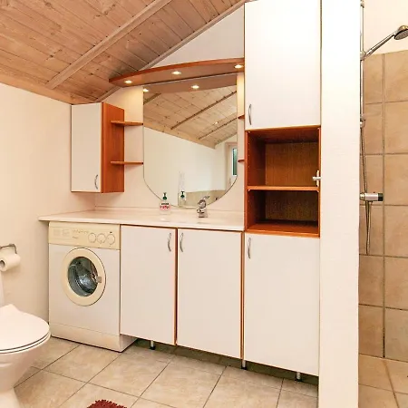 Three-bedroom Holiday In 3 *