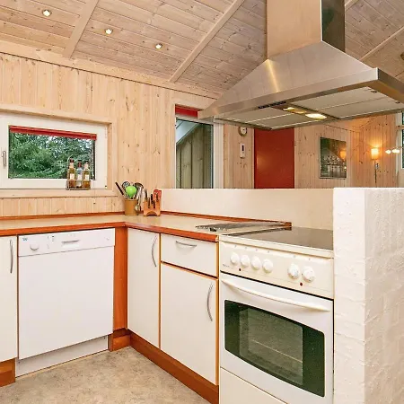 Three-bedroom Holiday In 3 *